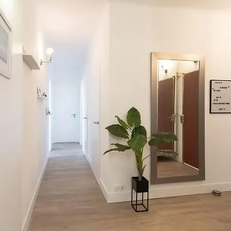 Apartment L45 St Marguerite Sea View Balcon, Parking Wifi