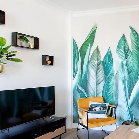 L45 St Marguerite Sea View Balcon, Parking Wifi Apartment